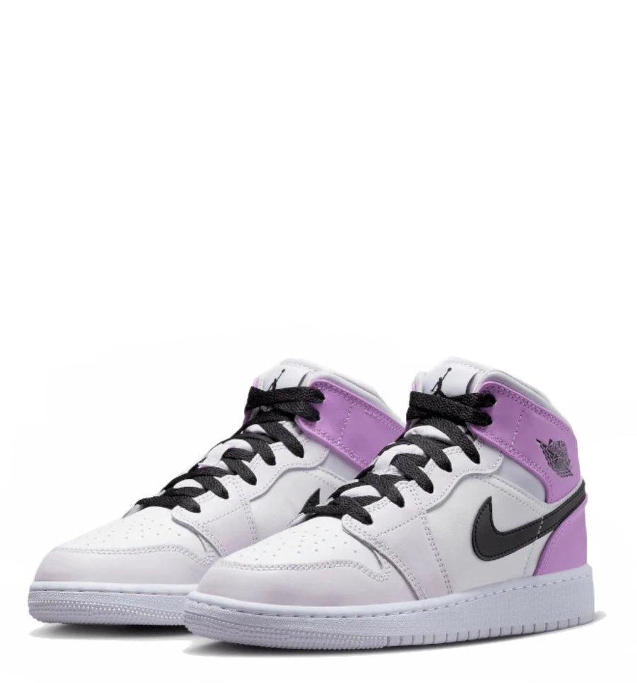 Air Jordan 1 Mid Barely Grape